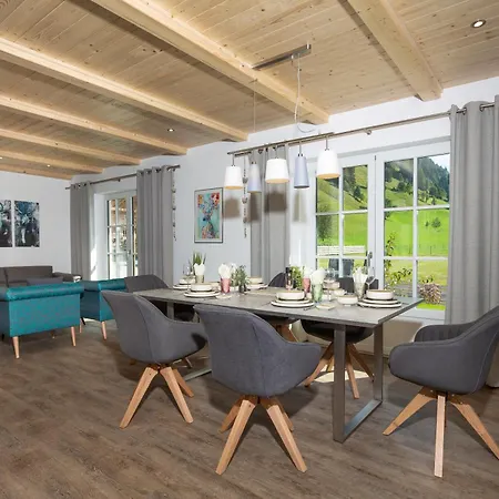 Hochalmbahnen Chalets 1-03, Alpenrose, Nahe Gondel, Hunde Willkommen بيت للعطل *