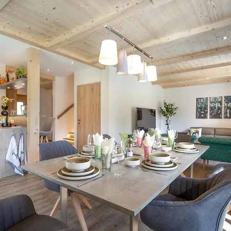 Hochalmbahnen Chalets 1-03, Alpenrose, Nahe Gondel, Hunde Willkommen * راوريس